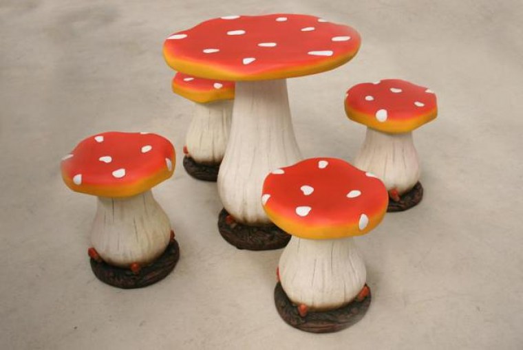 children's toadstool table and chairs